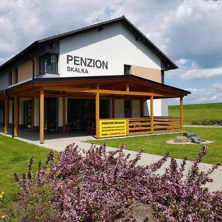 Penzion Skalka エクステリア 写真